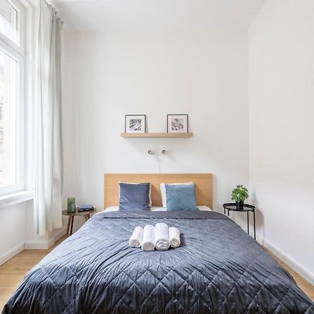 Central Grand Apartment With 5Bedrm 2Bathroom Budapest Exterior photo