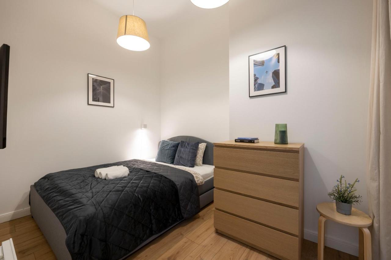 Central Grand Apartment With 5Bedrm 2Bathroom Budapest Exterior photo