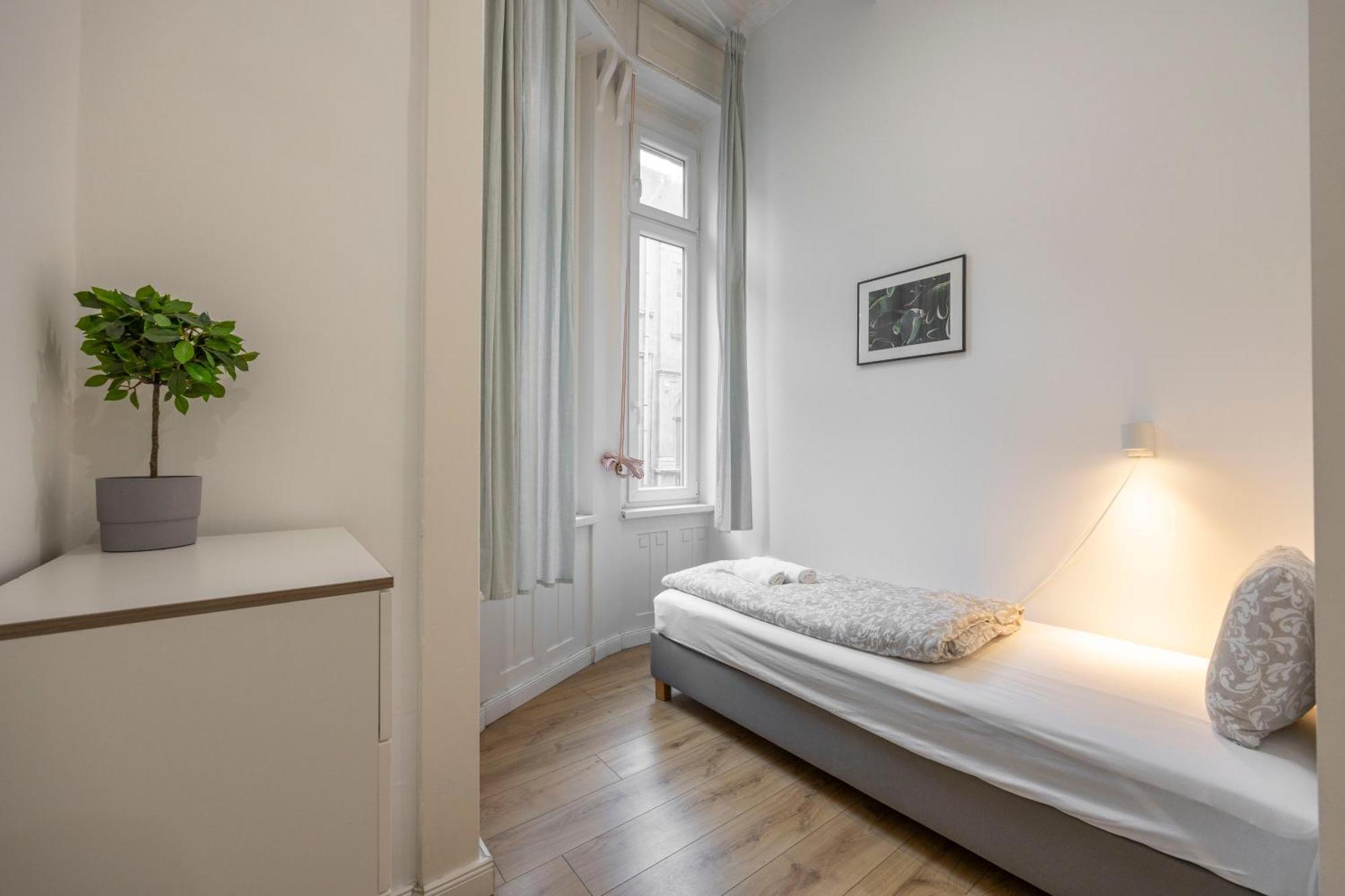 Central Grand Apartment With 5Bedrm 2Bathroom Budapest Exterior photo